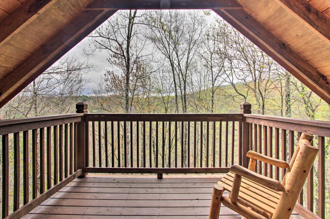 Sevierville Sanctuary Hot Tub, Pool Table And Deck! Экстерьер фото